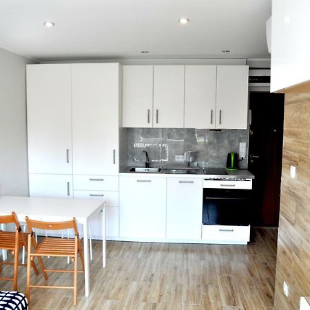 Apartament Z Klimatyzacja Apartman Kołobrzeg Kültér fotó